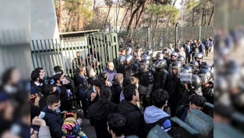 സാമ്പത്തിക പ്രതിസന്ധി: ഇറാനിൽ പ്രക്ഷോഭം കത്തുന്നു; പിന്തുണയുമായി അമേരിക്കയും ഇസ്രായേലും