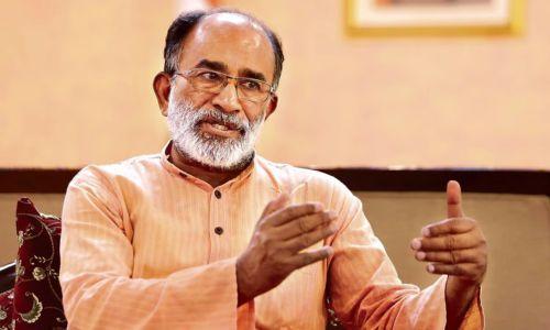 പിസി ജോർജിൻ്റെ വിമർശനത്തോട് യോജിക്കുന്നില്ലെന്ന് അൽഫോൺസ് കണ്ണന്താനം.