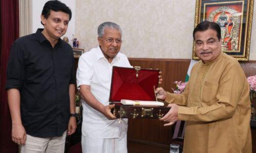 നിതിൻ ഗഡ്കരിയുമായി കൂടിക്കാഴ്ച നടത്തി മുഖ്യമന്ത്രി നിതിൻ ഗഡ്കരിയുമായി കൂടിക്കാഴ്ച നടത്തി മുഖ്യമന്ത്രി
