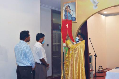 ബഹ്റൈൻ സെന്റ് മേരീസ് കത്തീഡ്രൽ പെരുന്നാളിന് കൊടിയേറി ബഹ്റൈൻ സെന്റ് മേരീസ് കത്തീഡ്രൽ പെരുന്നാളിന് കൊടിയേറി