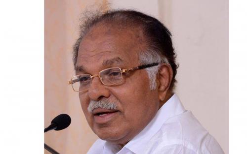 ഇഫ്താര് വിരുന്നില് ലോകായുക്ത പങ്കെടുത്ത സംഭവം: വിമര്ശനം തള്ളി പി ജെ കുര്യന് ഇഫ്താര് വിരുന്നില് ലോകായുക്ത പങ്കെടുത്ത സംഭവം: വിമര്ശനം തള്ളി പി ജെ കുര്യന്