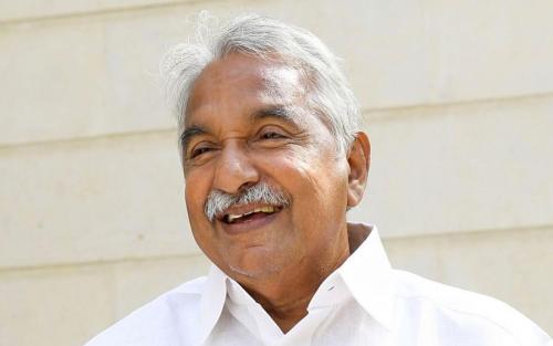 ഉമ്മന്‍ ചാണ്ടിക്ക് പുതുപ്പള്ളിയിലും കോട്ടയത്തും സ്മാരകം ഉയരും 