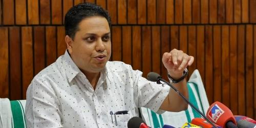 സ്പീക്കർ ചട്ടം ലംഘിച്ചു; എൽഡിഎഫിനായി റോഡ് ഷോ നടത്തിയതിനെതിരെ യുഡിഎഫ് രംഗത്ത്