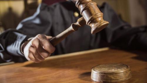 മകനെ ആശുപത്രിയിൽ ഉപേക്ഷിച്ചെന്ന കേസ്: പ്രായമായ മാതാപിതാക്കളെ കോടതി വെറുതെ വിട്ടു