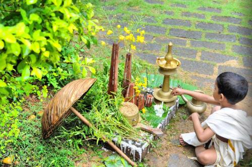 ഓണാഘോഷതിമിർപ്പിൽ മലയാളികൾ ഓണാഘോഷതിമിർപ്പിൽ മലയാളികൾ