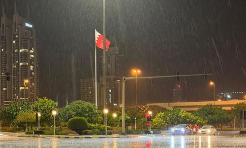 ബഹ്‌റൈനിൽ കനത്ത മഴയും തണുപ്പും തുടരുന്നു; ജാഗ്രതാ നിർദ്ദേശവുമായി കാലാവസ്ഥാ വിഭാ​ഗം