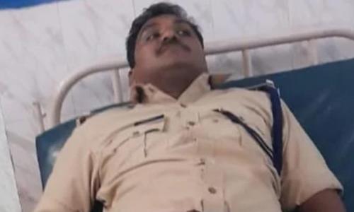 ഫുട്ബോൾ ആഘോഷത്തിനിടെ അക്രമം; തിരുവനന്തപുരത്ത് എസ്ഐക്ക് മർദനം ഫുട്ബോൾ ആഘോഷത്തിനിടെ അക്രമം; തിരുവനന്തപുരത്ത് എസ്ഐക്ക് മർദനം