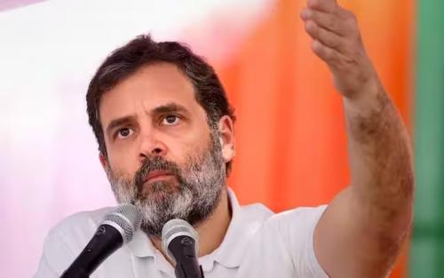 പ്രധാനമന്ത്രി ദൈവത്തേക്കാൾ അറിവുള്ള ആളായി നടിക്കുന്നു; രാഹുൽ ഗാന്ധി പ്രധാനമന്ത്രി ദൈവത്തേക്കാൾ അറിവുള്ള ആളായി നടിക്കുന്നു; രാഹുൽ ഗാന്ധി