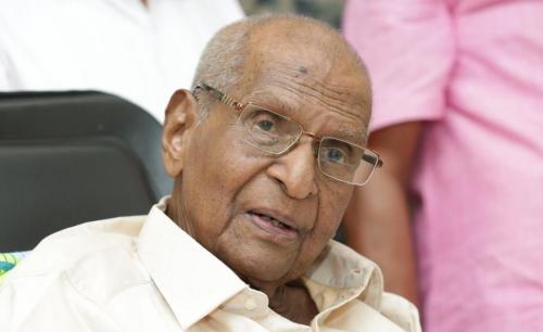 എം എം ലോറൻസിന്റെ മൃതദേഹം പഠനാവശ്യത്തിന് വിട്ടുകൊടുക്കാമെന്ന് ഹൈക്കോടതി എം എം ലോറൻസിന്റെ മൃതദേഹം പഠനാവശ്യത്തിന് വിട്ടുകൊടുക്കാമെന്ന് ഹൈക്കോടതി