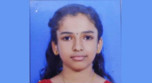 റാന്നിയിൽ തെരുവുനായയുടെ കടിയേറ്റ 12 വയസുകാരി മരിച്ചു റാന്നിയിൽ തെരുവുനായയുടെ കടിയേറ്റ 12 വയസുകാരി മരിച്ചു