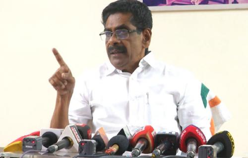 സോളാ‍ർ കുത്തിപ്പൊക്കുന്നത് തെരഞ്ഞെടുപ്പ് മുന്നിൽക്കണ്ട്: മുല്ലപ്പള്ളി രാമചന്ദ്രൻ