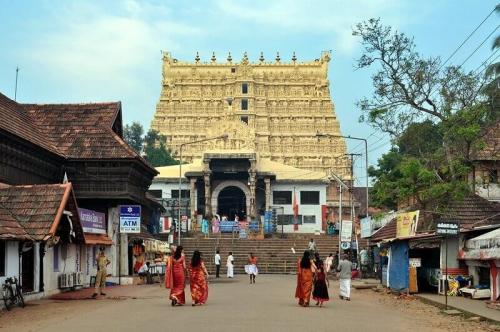 പത്മനാഭസ്വാമി ക്ഷേത്ര ട്രസ്റ്റിൽ ഓഡിറ്റിംഗ് വേണമെന്ന് സുപ്രീംകോടതി പത്മനാഭസ്വാമി ക്ഷേത്ര ട്രസ്റ്റിൽ ഓഡിറ്റിംഗ് വേണമെന്ന് സുപ്രീംകോടതി