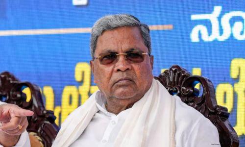 വോട്ടർ പട്ടികയിലെ ക്രമക്കേട് അന്വേഷിക്കാൻ നിയമ വകുപ്പിന് നിർദേശം നൽകി സിദ്ധരാമയ്യ വോട്ടർ പട്ടികയിലെ ക്രമക്കേട് അന്വേഷിക്കാൻ നിയമ വകുപ്പിന് നിർദേശം നൽകി സിദ്ധരാമയ്യ