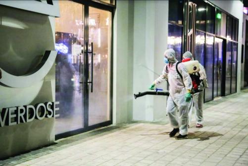 ബ്ലോക്ക് 338 ശുചീകരിച്ച് ആരോഗ്യപ്രവർത്തകർ 