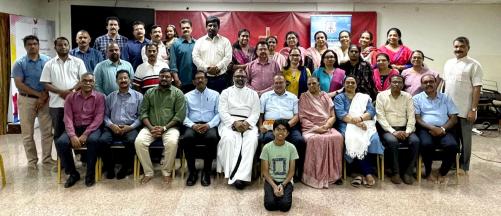 കുരുവിള പി. മത്തായിക്കും കുടുംബത്തിനും യാത്രയപ്പ് നൽകി കുരുവിള പി. മത്തായിക്കും കുടുംബത്തിനും യാത്രയപ്പ് നൽകി