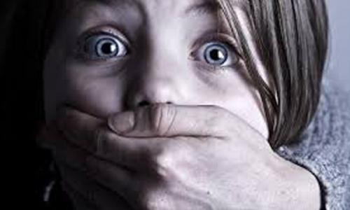 കു­വൈ­ത്തിൽ കു­ട്ടി­കൾ­ക്കെ­തി­രെ­യു­ള്ള ലൈംഗി­കാ­തി­ക്രമങ്ങൾ വർ­ദ്ധി­ക്കു­ന്നു­