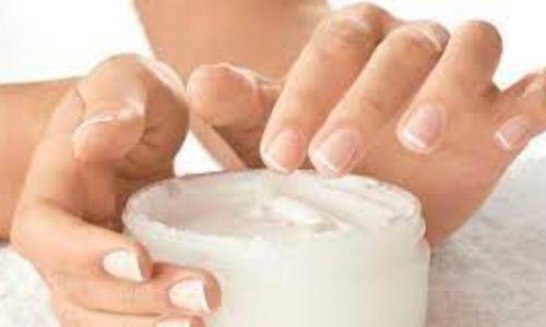 മലപ്പുറത്ത് വെളുക്കാനുള്ള ക്രീം പുരട്ടിയ എട്ടുപേർ ആശുപത്രിയിൽ