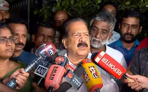 വ്യാജ സിമ്മും ഹവാല ഇടപാടും; വീണ വിജയന് പൂട്ടിടാൻ ഇഡി, പ്രതികരിച്ച് രമേശ് ചെന്നിത്തല