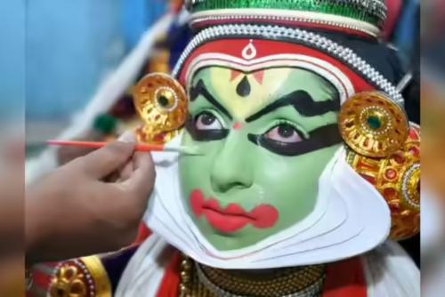 അടുത്ത വർഷത്തെ സംസ്ഥാന സ്കൂൾകലോത്സവം തൃശ്ശൂരിലും കായികമേള തിരുവനന്തപുരത്തും അടുത്ത വർഷത്തെ സംസ്ഥാന സ്കൂൾകലോത്സവം തൃശ്ശൂരിലും കായികമേള തിരുവനന്തപുരത്തും