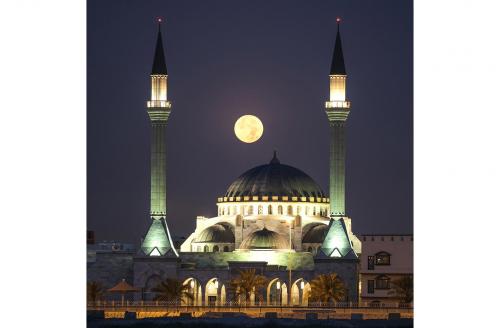 ബഹ്‌റൈനിൽ നമസ്‌കാര സമയങ്ങളിൽ ക്രമീകരണം; തറാവീഹ് 25 മിനിറ്റായി ചുരുക്കി