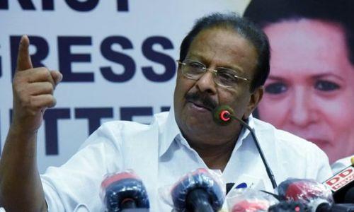 സംസ്ഥാനത്ത് പുതിയ മദ്യനയം നടപ്പിലാക്കുന്നതിന് പിന്നിൽ 25 കോടി രൂപയുടെ വമ്പന് അഴിമതിയെന്ന് കെ.സുധാകരൻ സംസ്ഥാനത്ത് പുതിയ മദ്യനയം നടപ്പിലാക്കുന്നതിന് പിന്നിൽ 25 കോടി രൂപയുടെ വമ്പന് അഴിമതിയെന്ന് കെ.സുധാകരൻ