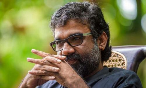ഗണേഷ് കുമാറിന്റെ വിമർശനത്തിന് മറുപടിയുമായി രഞ്ജിത്ത് ഗണേഷ് കുമാറിന്റെ വിമർശനത്തിന് മറുപടിയുമായി രഞ്ജിത്ത്