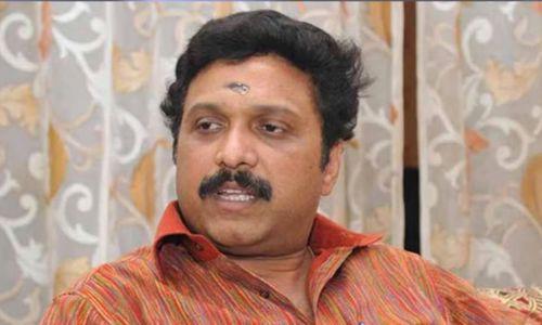 സോളാർ കേസിൽ ഗണേഷ്കുമാറിന് തിരിച്ചടി; കോടതിയിൽ നേരിട്ട് ഹാജരാകണം സോളാർ കേസിൽ ഗണേഷ്കുമാറിന് തിരിച്ചടി; കോടതിയിൽ നേരിട്ട് ഹാജരാകണം