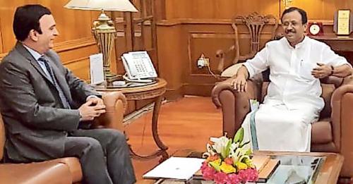 മന്ത്രി വി.മുരളീധരനും യുഎഇ സ്ഥാനപതിയും കൂടിക്കാഴ്ച നടത്തി