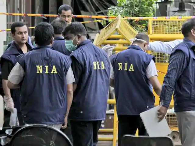 സ്വർണ്ണക്കടത്ത് കേസ്; തമിഴ്നാട്ടിൽ മൂന്ന് പേർ എൻഐഎ കസ്റ്റഡിയിൽ സ്വർണ്ണക്കടത്ത് കേസ്; തമിഴ്നാട്ടിൽ മൂന്ന് പേർ എൻഐഎ കസ്റ്റഡിയിൽ