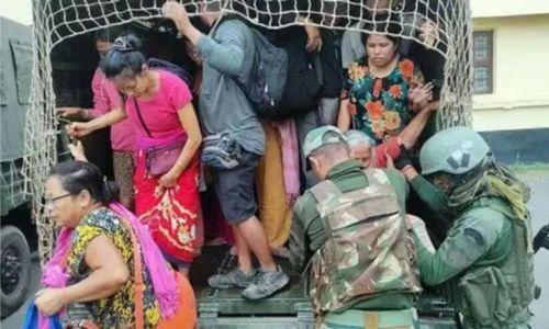 മണിപ്പൂരിൽനിന്ന് കൂട്ട പലായനം; അതീവ ജാഗ്രതയിൽ അസം മണിപ്പൂരിൽനിന്ന് കൂട്ട പലായനം; അതീവ ജാഗ്രതയിൽ അസം