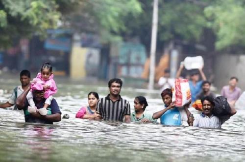 തമിഴ്നാട്ടിൽ ശക്തമായ മഴയ്ക്ക് ശമനം തമിഴ്നാട്ടിൽ ശക്തമായ മഴയ്ക്ക് ശമനം