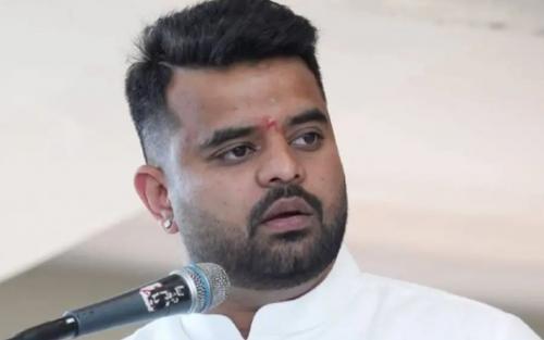 ജയിലിൽ ഫോൺ ഉപയോഗം: പ്രജ്വൽ രേവണ്ണയ്ക്കെതിരെ പുതിയ കേസ്