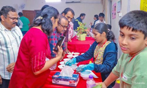 ലോക ശാസ്ത്ര ദിനത്തോടനുബന്ധിച്ച് പ്രതിഭ മനാമ മേഖല ശാസ്ത്രക്ലബ് ശാസ്ത്രമേള സംഘടിപ്പിച്ചു ലോക ശാസ്ത്ര ദിനത്തോടനുബന്ധിച്ച് പ്രതിഭ മനാമ മേഖല ശാസ്ത്രക്ലബ് ശാസ്ത്രമേള സംഘടിപ്പിച്ചു