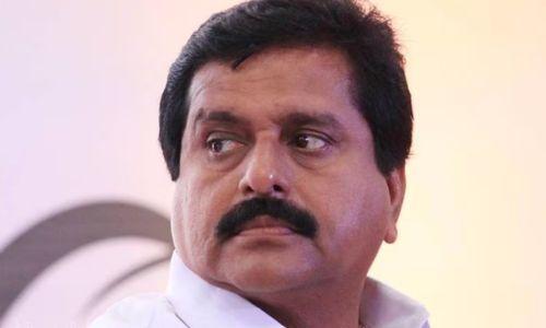 മുന്മന്ത്രി വി.എസ് ശിവകുമാർ പ്രതിയായ തട്ടിപ്പ് കേസ്; വാർത്ത സോഷ്യൽ മീഡിയയിൽ പങ്കുവെച്ച യുവാവിന് വധഭീഷണി മുന്മന്ത്രി വി.എസ് ശിവകുമാർ പ്രതിയായ തട്ടിപ്പ് കേസ്; വാർത്ത സോഷ്യൽ മീഡിയയിൽ പങ്കുവെച്ച യുവാവിന് വധഭീഷണി