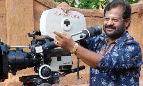 ചലച്ചിത്ര സംവിധായകൻ ബാബു നാരായണൻ‍ അന്തരിച്ചു