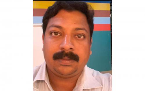 ബഹ്റൈനിലേയ്ക്കുള്ള യാത്രമധ്യേ നാട്ടിൽ ട്രെയിനിൽ നിന്ന് വീണ് മരിച്ചു ബഹ്റൈനിലേയ്ക്കുള്ള യാത്രമധ്യേ നാട്ടിൽ ട്രെയിനിൽ നിന്ന് വീണ് മരിച്ചു