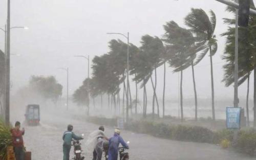 കനത്ത മഴയ്ക്ക് സാധ്യത; രണ്ടു ജില്ലകളില് യെല്ലോ അലര്ട്ട് കനത്ത മഴയ്ക്ക് സാധ്യത; രണ്ടു ജില്ലകളില് യെല്ലോ അലര്ട്ട്