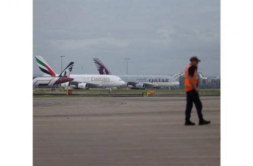 പശ്ചിമേഷ്യയിൽ വ്യോമഗതാഗതം പ്രതിസന്ധിയിൽ തന്നെ; സർവീസുകൾ വ്യാപകമായി റദ്ദാക്കി അന്താരാഷ്ട്ര വിമാനകമ്പനികൾ