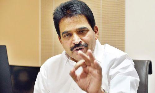 പത്മജയെ ബിജെപിയിലെത്തിച്ചത് ലോകനാഥ് ബെഹ്റ; ബിജെപിയുമായുള്ള ഇടപാടുകൾക്ക് പിണറായിക്ക് ഡൽഹിയിൽ സ്ഥിരം സംവിധാനമുണ്ടെന്നും കെ.സി വേണുഗോപാൽ പത്മജയെ ബിജെപിയിലെത്തിച്ചത് ലോകനാഥ് ബെഹ്റ; ബിജെപിയുമായുള്ള ഇടപാടുകൾക്ക് പിണറായിക്ക് ഡൽഹിയിൽ സ്ഥിരം സംവിധാനമുണ്ടെന്നും കെ.സി വേണുഗോപാൽ