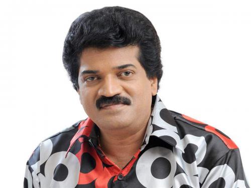 കായൽ കൈയേറിയതിന് എം ജി ശ്രൂകുമാറിനെതിരെ കേസ് കായൽ കൈയേറിയതിന് എം ജി ശ്രൂകുമാറിനെതിരെ കേസ്