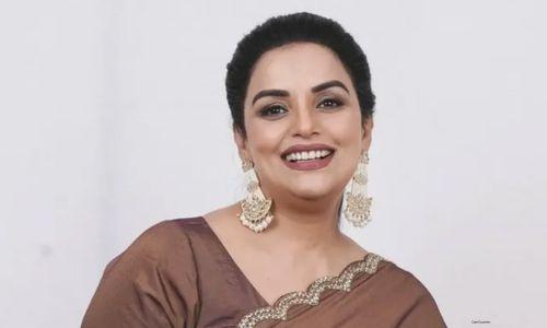 ശ്വേത മേനോനെതിരായ കേസ്; നടപടികൾ റദ്ദാക്കി ഹൈക്കോടതിയുടെ ഇടക്കാല ഉത്തരവ് ശ്വേത മേനോനെതിരായ കേസ്; നടപടികൾ റദ്ദാക്കി ഹൈക്കോടതിയുടെ ഇടക്കാല ഉത്തരവ്