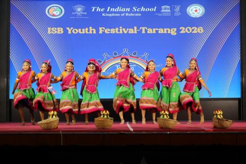 കലാവസന്തത്തിന് തിരിതെളിഞ്ഞു; ഇന്ത്യൻ സ്കൂൾ 'തരംഗ് 2026' ഈസ ടൗൺ കാമ്പസിൽ ആവേശകരമായ തുടക്കം