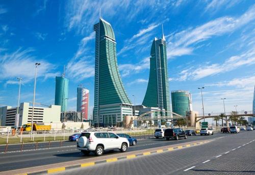 ബഹ്‌റൈനിൽ ഇൻഷുറൻസ് പരിരക്ഷയുള്ള പ്രവാസികളുടെ എണ്ണത്തിൽ വർദ്ധന; സ്വകാര്യ മേഖലയിൽ 4.7 ലക്ഷം പേർ