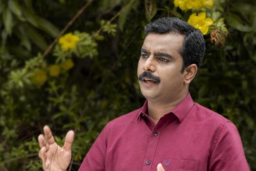 ജോ ജോസഫിന്റെ വ്യാജ വിഡിയോ; സൂത്രധാരൻ നസീറെന്ന് റിമാൻഡ് റിപ്പോർട്ട് ജോ ജോസഫിന്റെ വ്യാജ വിഡിയോ; സൂത്രധാരൻ നസീറെന്ന് റിമാൻഡ് റിപ്പോർട്ട്