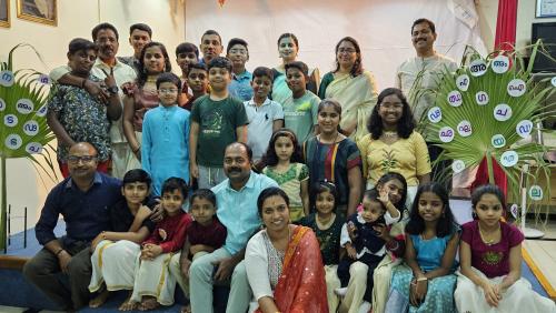 ഗുരുദേവ സോഷ്യൽ സൊസൈറ്റി മലയാളം പാഠശാല കേരളപ്പിറവി ദിനം ആഘോഷിച്ചു ഗുരുദേവ സോഷ്യൽ സൊസൈറ്റി മലയാളം പാഠശാല കേരളപ്പിറവി ദിനം ആഘോഷിച്ചു