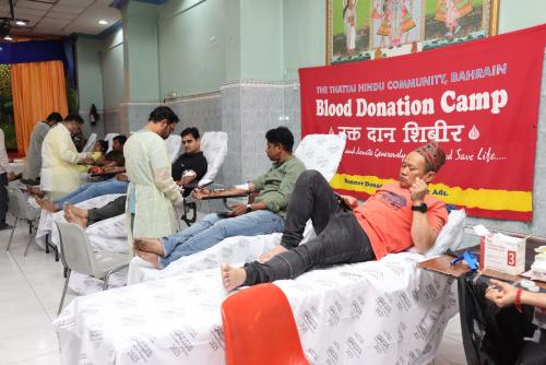 തട്ടായ് ഹിന്ദു കമ്മ്യൂണിറ്റി രക്തദാന ക്യാമ്പ് സംഘടിപ്പിച്ചു; 142-ലധികം പേർ പങ്കെടുത്തു