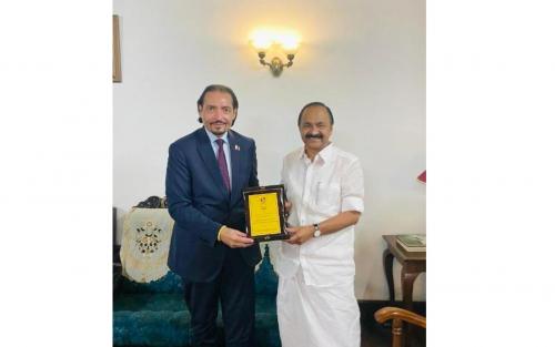 നയതന്ത്രവും പ്രവാസി ക്ഷേമവും ചർച്ചയായി: പ്രതിപക്ഷ നേതാവ് വി.ഡി. സതീശനുമായി ഖത്തർ അംബാസഡർ കൂടിക്കാഴ്ച നടത്തി