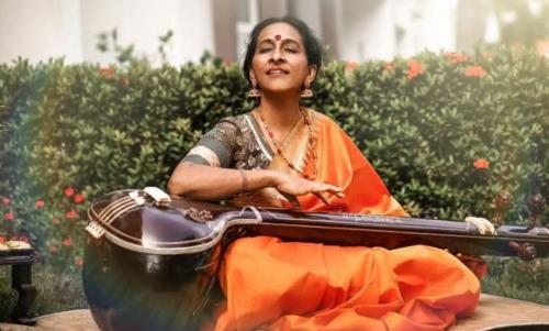സംഗീതജ്ഞ ബോംബൈ ജയശ്രീ ആശുപത്രിയില് സംഗീതജ്ഞ ബോംബൈ ജയശ്രീ ആശുപത്രിയില്