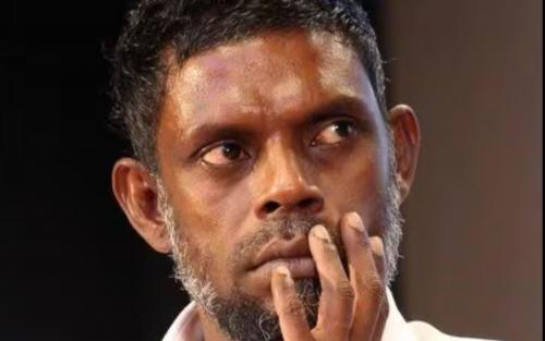 ഉമ്മൻ ചാണ്ടിയെ അധിക്ഷേപിച്ച സംഭവം; നടൻ വിനായകനെതിരെ പോലീസ് കേസ് ഉമ്മൻ ചാണ്ടിയെ അധിക്ഷേപിച്ച സംഭവം; നടൻ വിനായകനെതിരെ പോലീസ് കേസ്