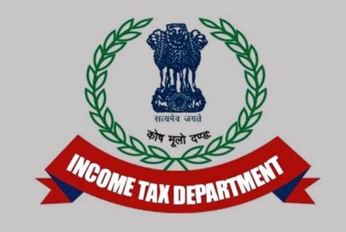 തമിഴ്നാട്ടില്‍ പ്രതിപക്ഷ നേതാക്കളെ ലക്ഷ്യമിട്ട് ആദായ നികുതി വകുപ്പിന്‍റെ റെയ്ഡ്